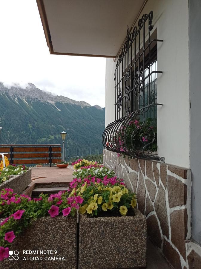 Hotel Millefiori Vigo di Fassa Luaran gambar