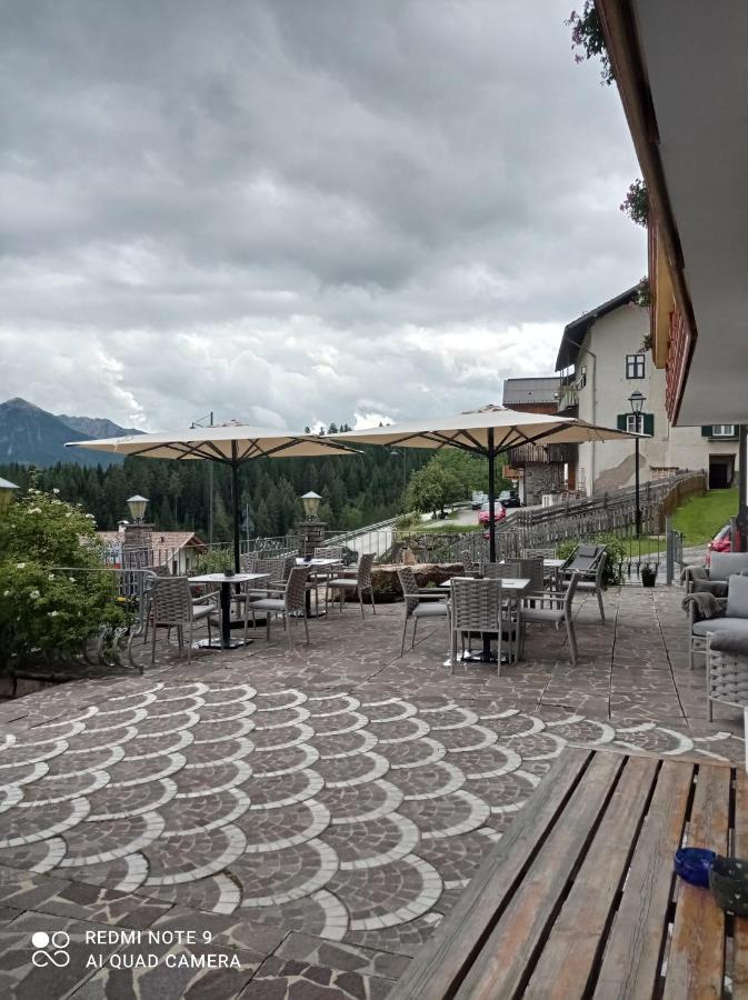 Hotel Millefiori Vigo di Fassa Luaran gambar