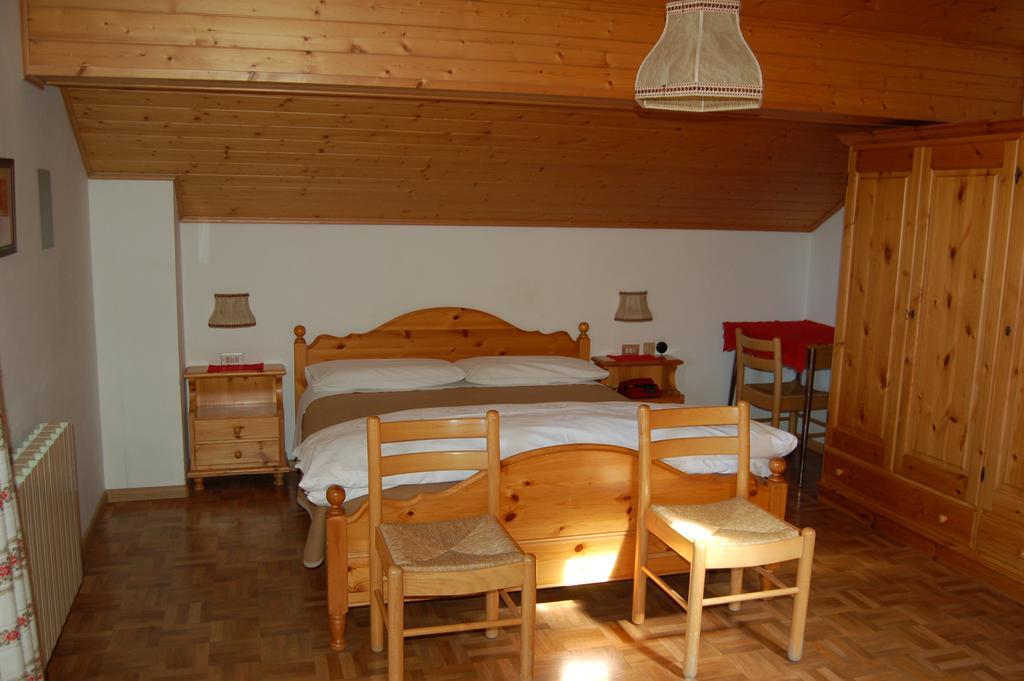Hotel Millefiori Vigo di Fassa Bilik gambar